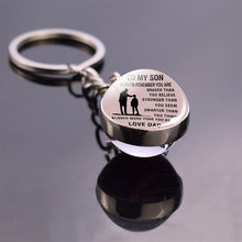 Load image into Gallery viewer, Dad Gift Keychain