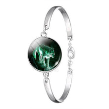 Load image into Gallery viewer, White Wolf Silver Metal Bracelet