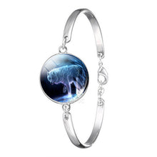 Load image into Gallery viewer, Wolf Bracelet