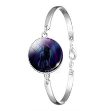Load image into Gallery viewer, Wolf Bracelet