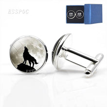 Load image into Gallery viewer, Wolf Pattern Cufflinks