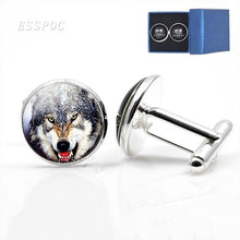 Load image into Gallery viewer, Wolf Pattern Cufflinks