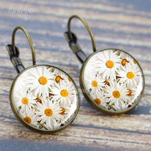 Load image into Gallery viewer, Four leaf Clover  Earings